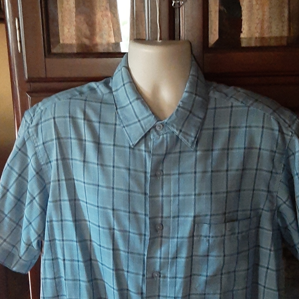 Men's shirt